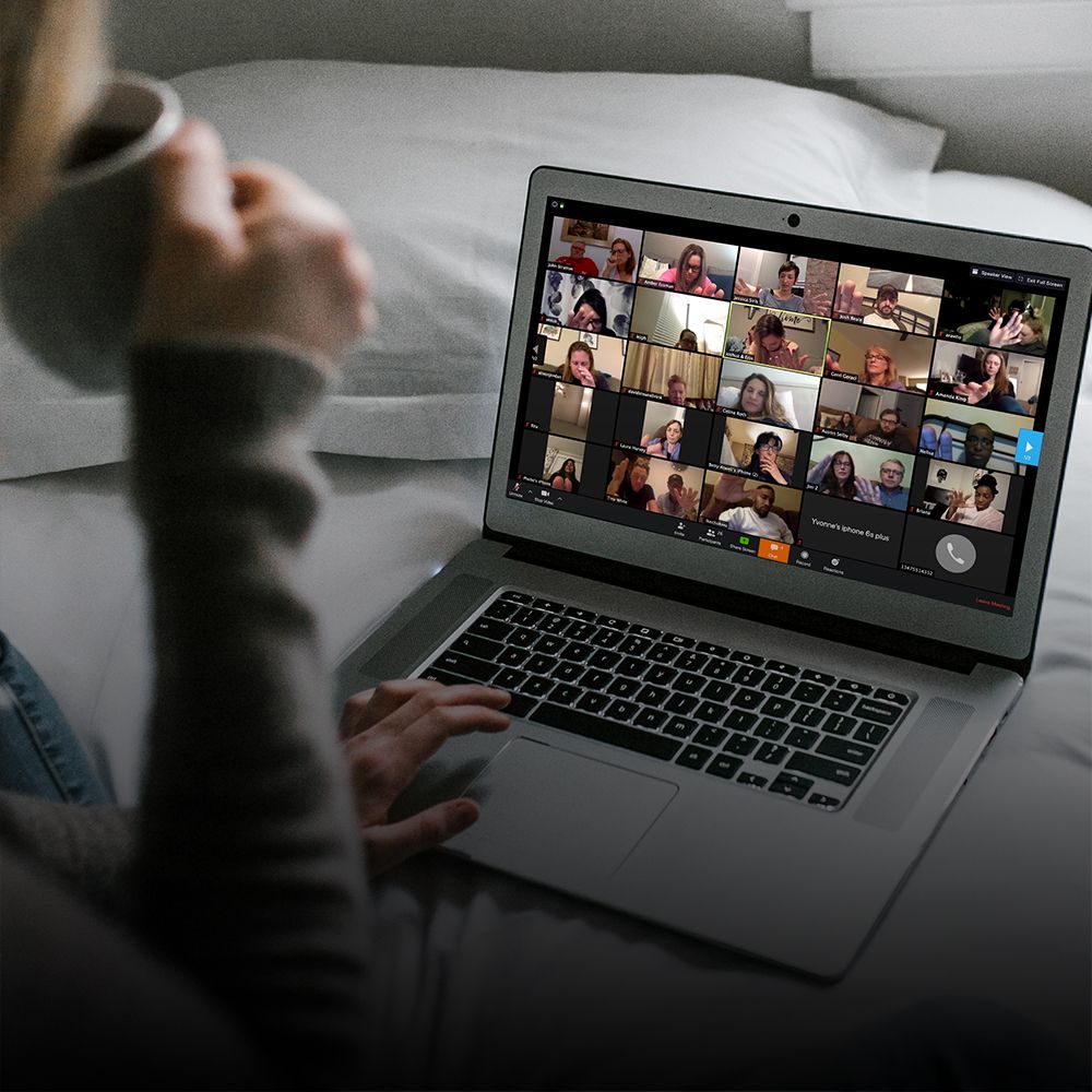Academia Digital & IA — Clase online en vivo con participantes